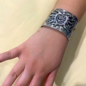 Vintage BOHO cuff bracelet sun bracelet cuff silver tone artisan made Festival